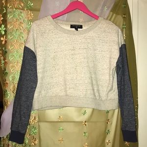Cropped sweatshirt
